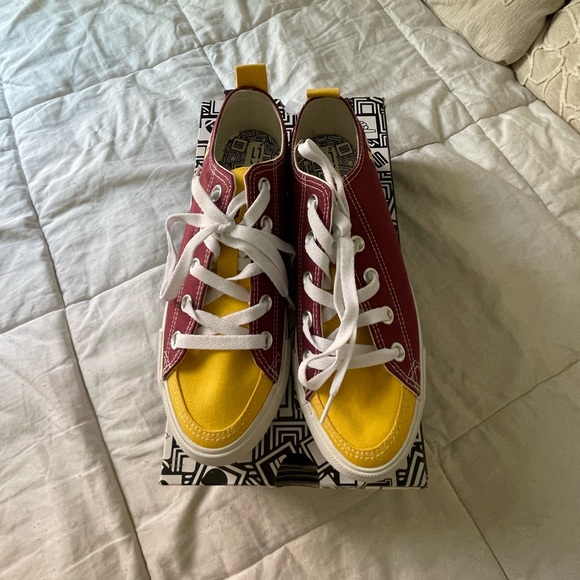 ASU fanatics shoes - Picture 4 of 5